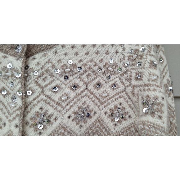 Womens cozy fair isle button down sweater - Picture 3 of 10